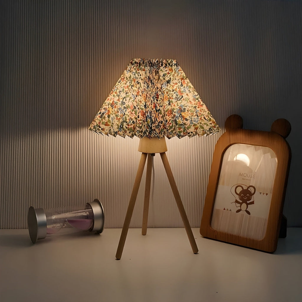 Nachttischlampe Skandinavisches Holz