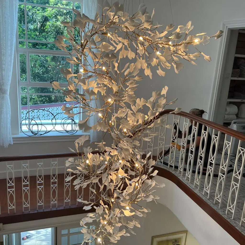 Kronleuchter Blumen Gold aus Keramik