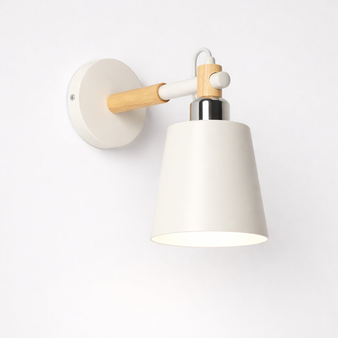 Wandleuchte LED Holz und Metall Stil skandinavisch