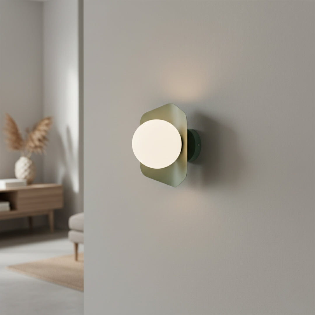 Wandleuchte LED Minimalistisch mit Kugel Weiß Farbig