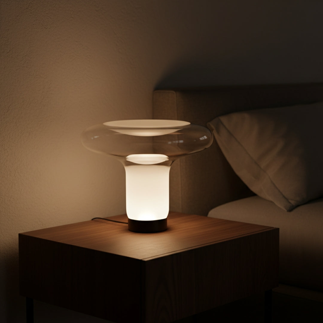 Nachttischlampe Design aus Glas