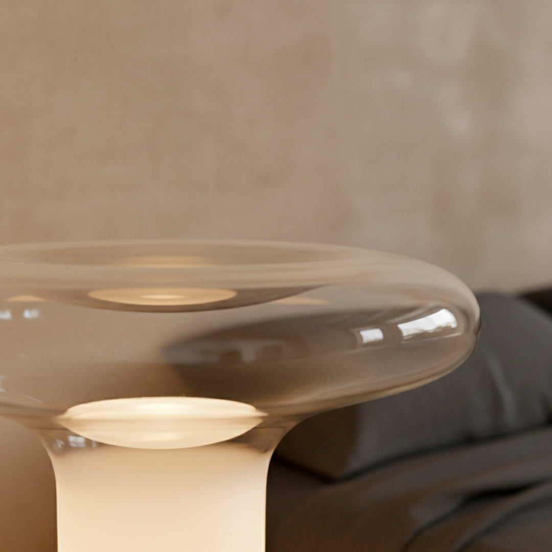 Nachttischlampe Design aus Glas