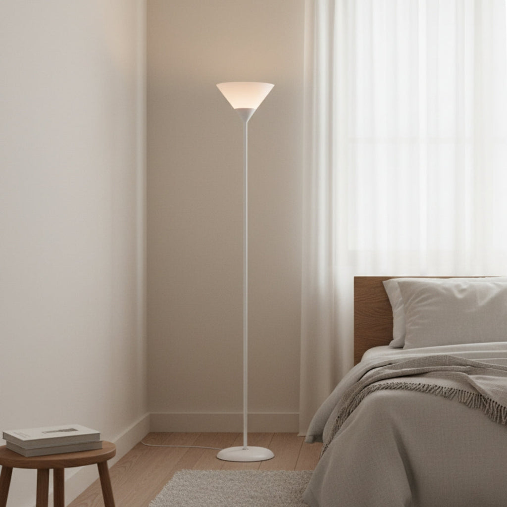 Stehlampe Minimalistisch
