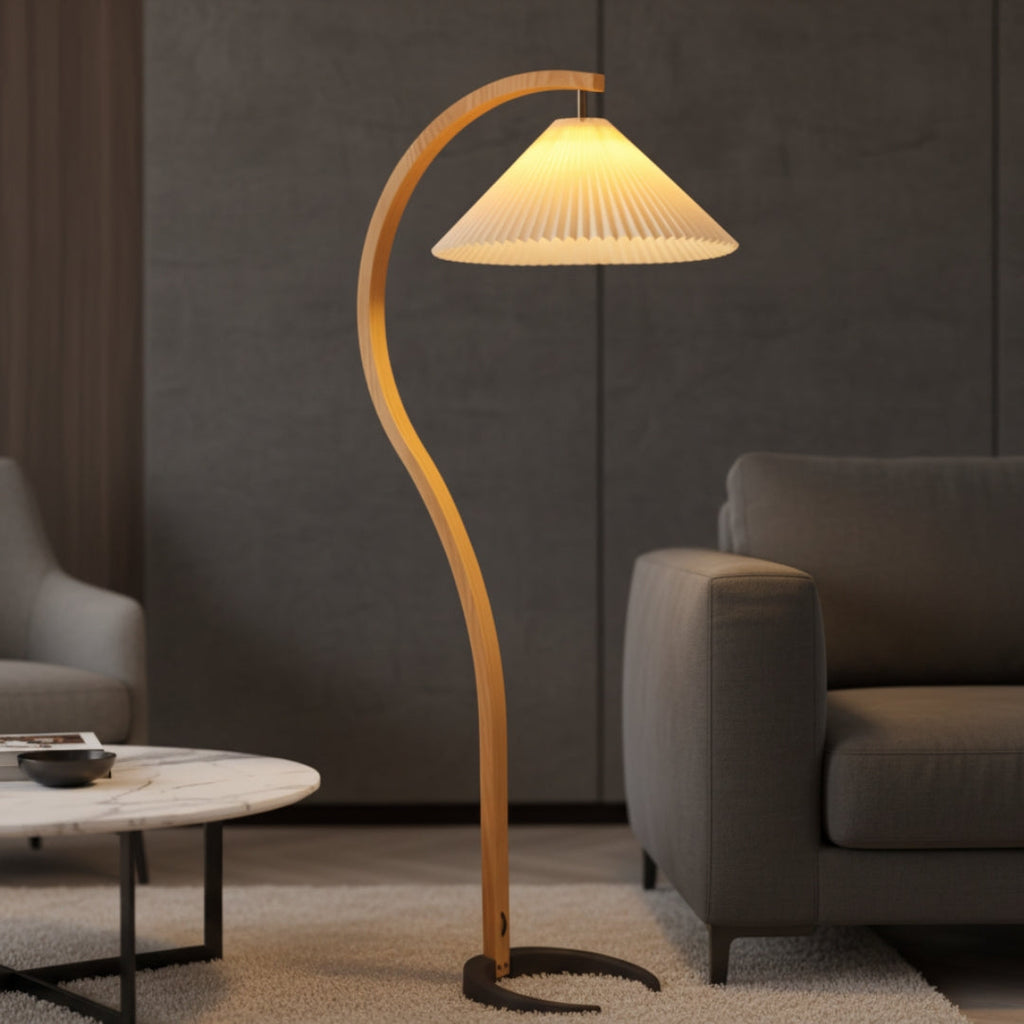 Stehlampe Wohnzimmer Holz