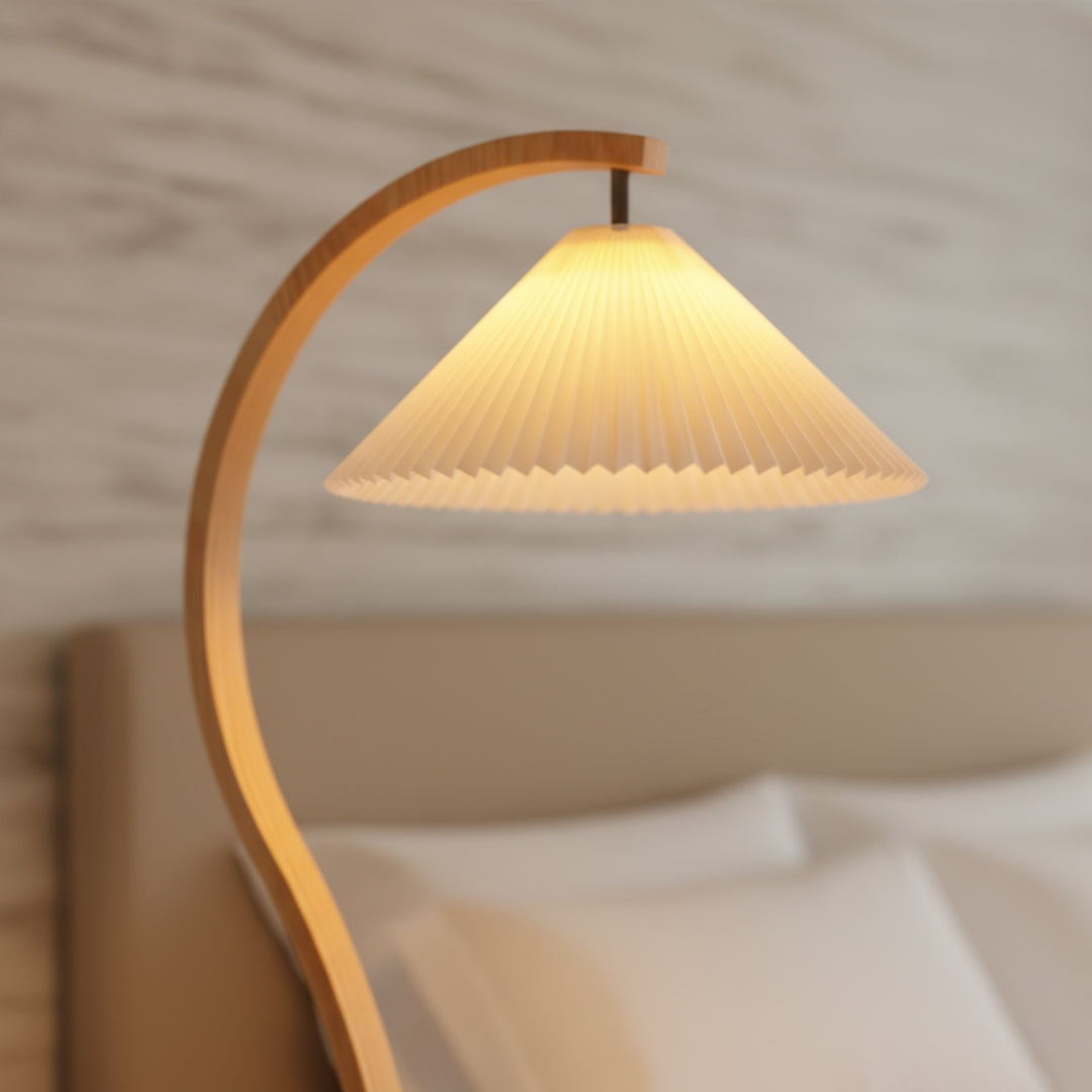 Stehlampe Wohnzimmer Holz