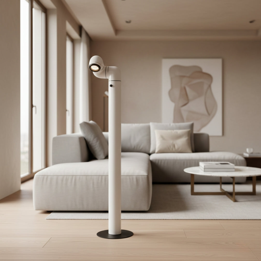 Stehlampe in Rohrform