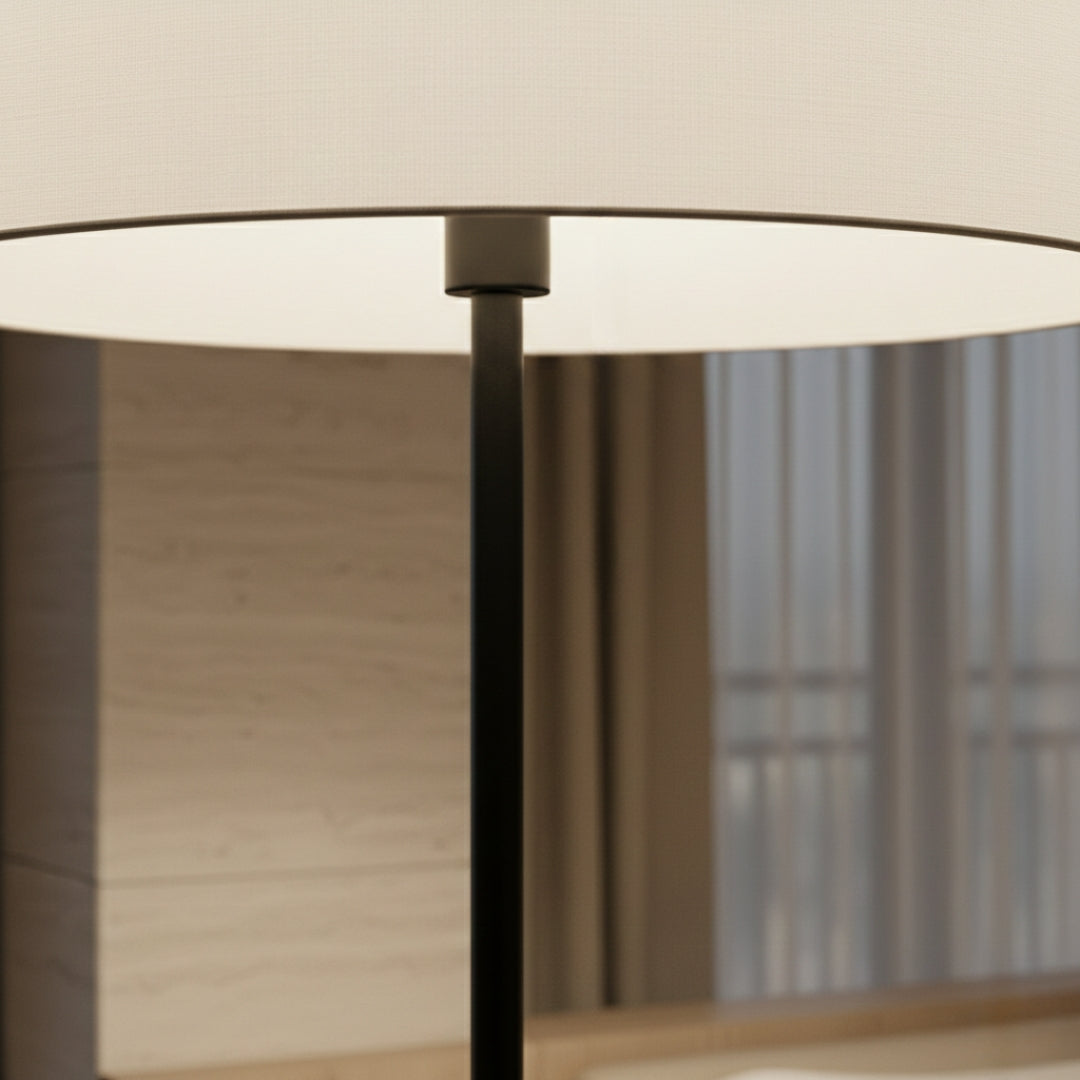 Stehlampe aus Leinen