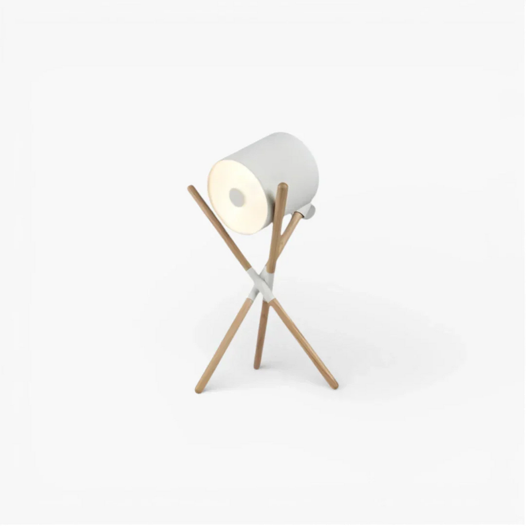 Stehlampe Dreibein