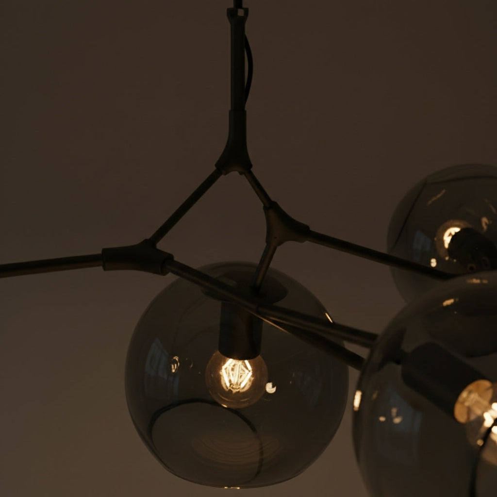 Kronleuchter Beans LED aus Metall und Bubbelglas