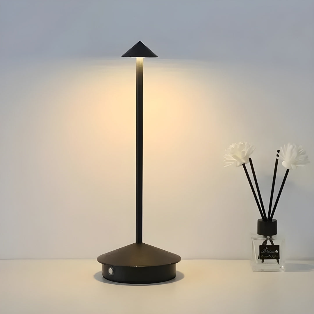 Nachttischlampe aufladbar mit Touch-LED Metall – Classica