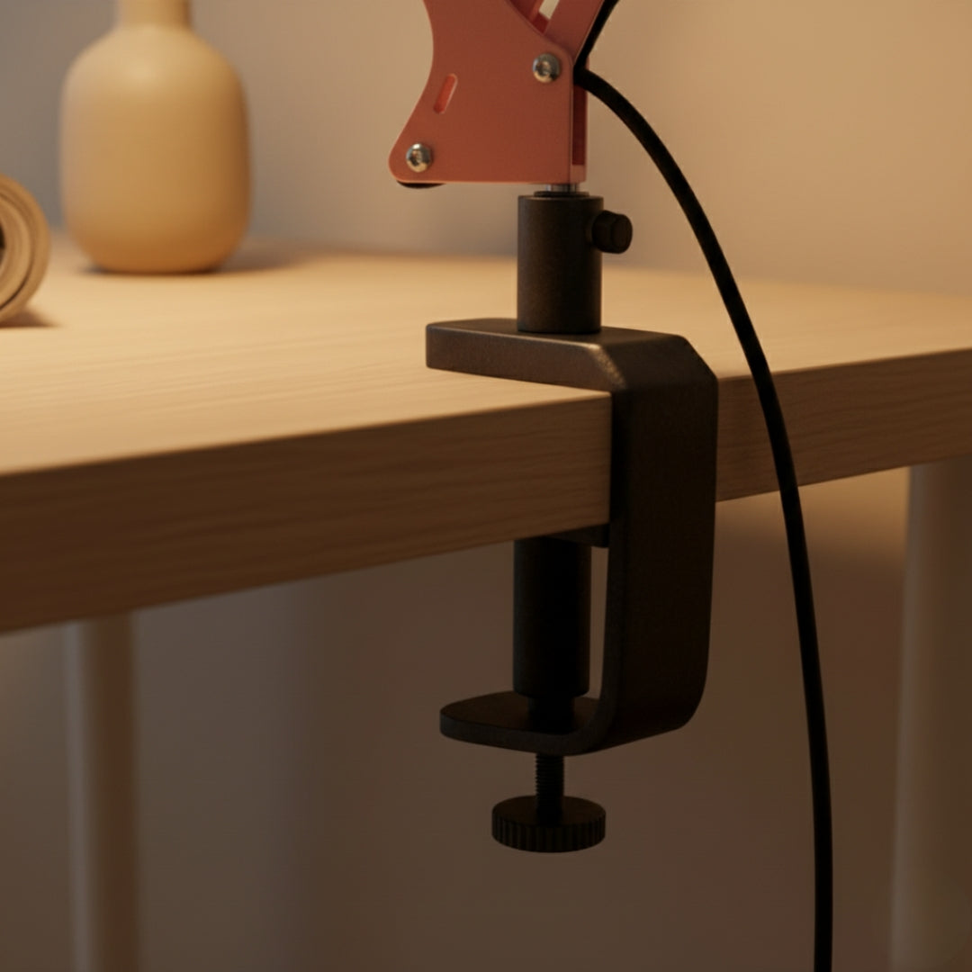 Nachttischlampe A Pince