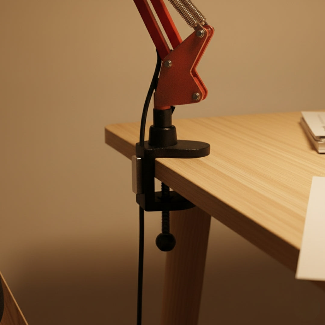 Nachttischlampe A Pince