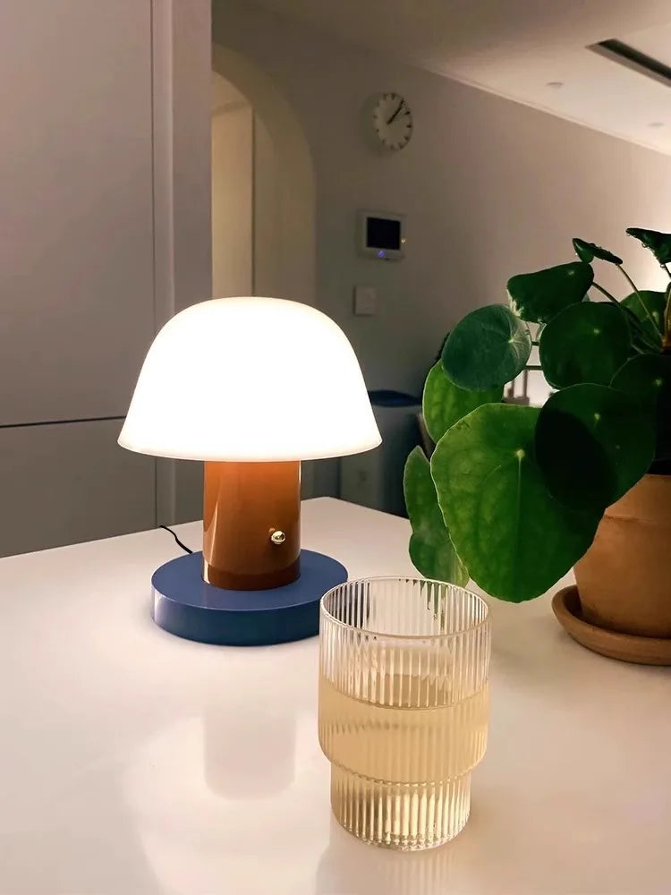 Nachttischlampe Pilz mit LED