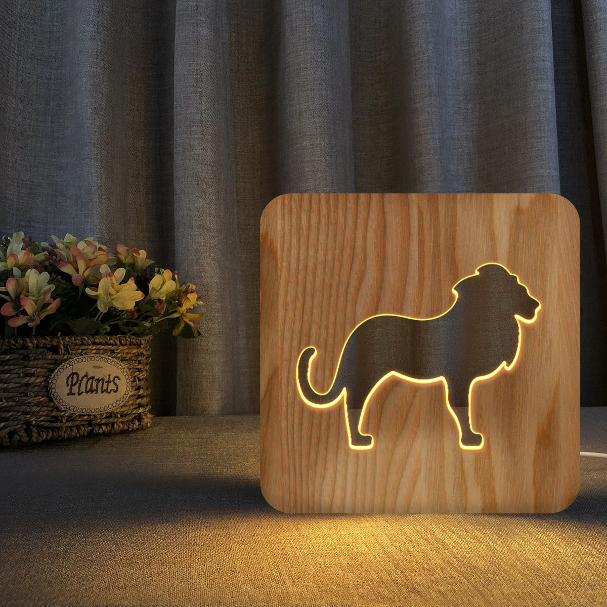Nachttischlampe Lion