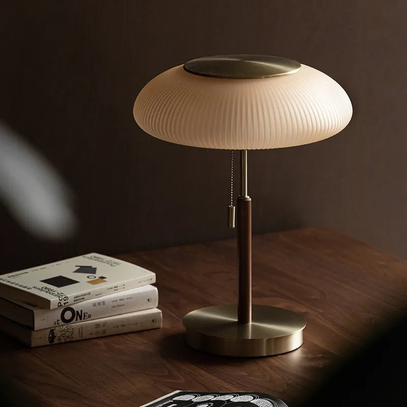 Nachttischlampe Mattglas