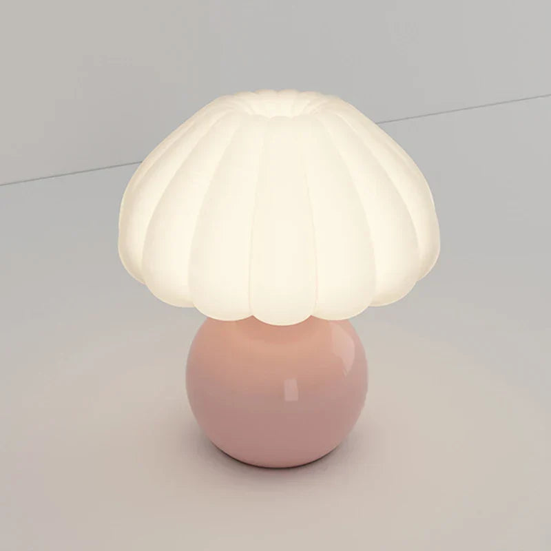 Nachttischlampe Elegant