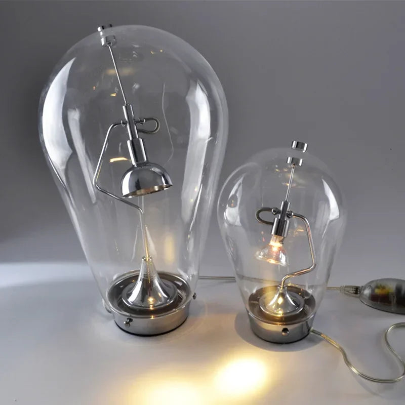 Nachttischlampe aus Glas Vintage