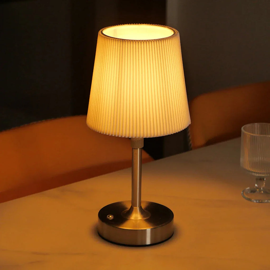 Nachttischlampe Verstellbar