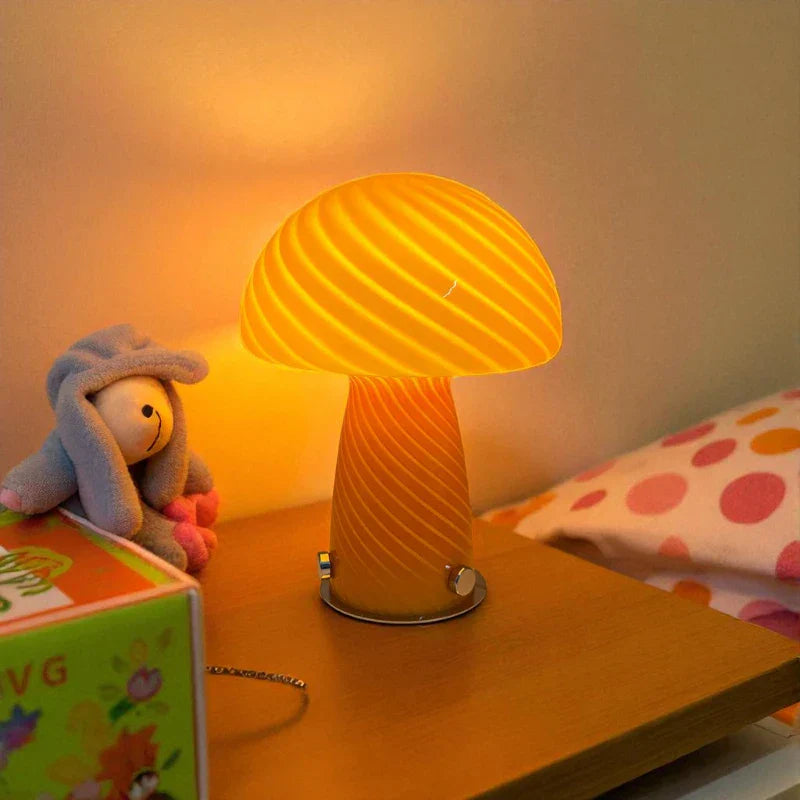 Nachttischlampe Pilz aus Glas