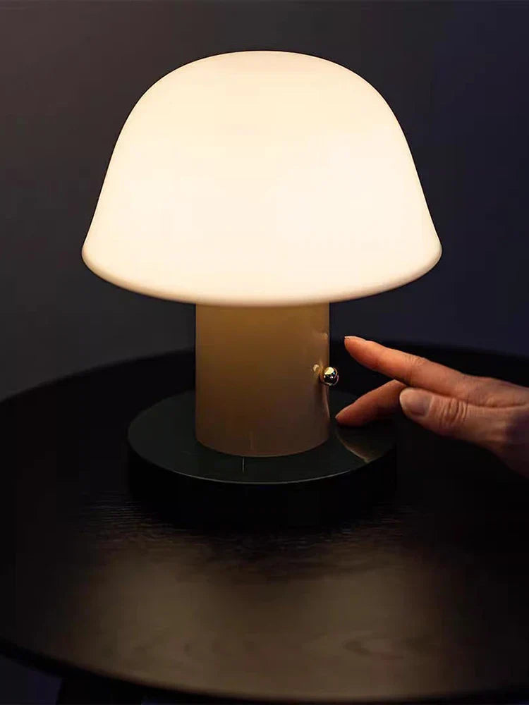 Nachttischlampe Pilz mit LED