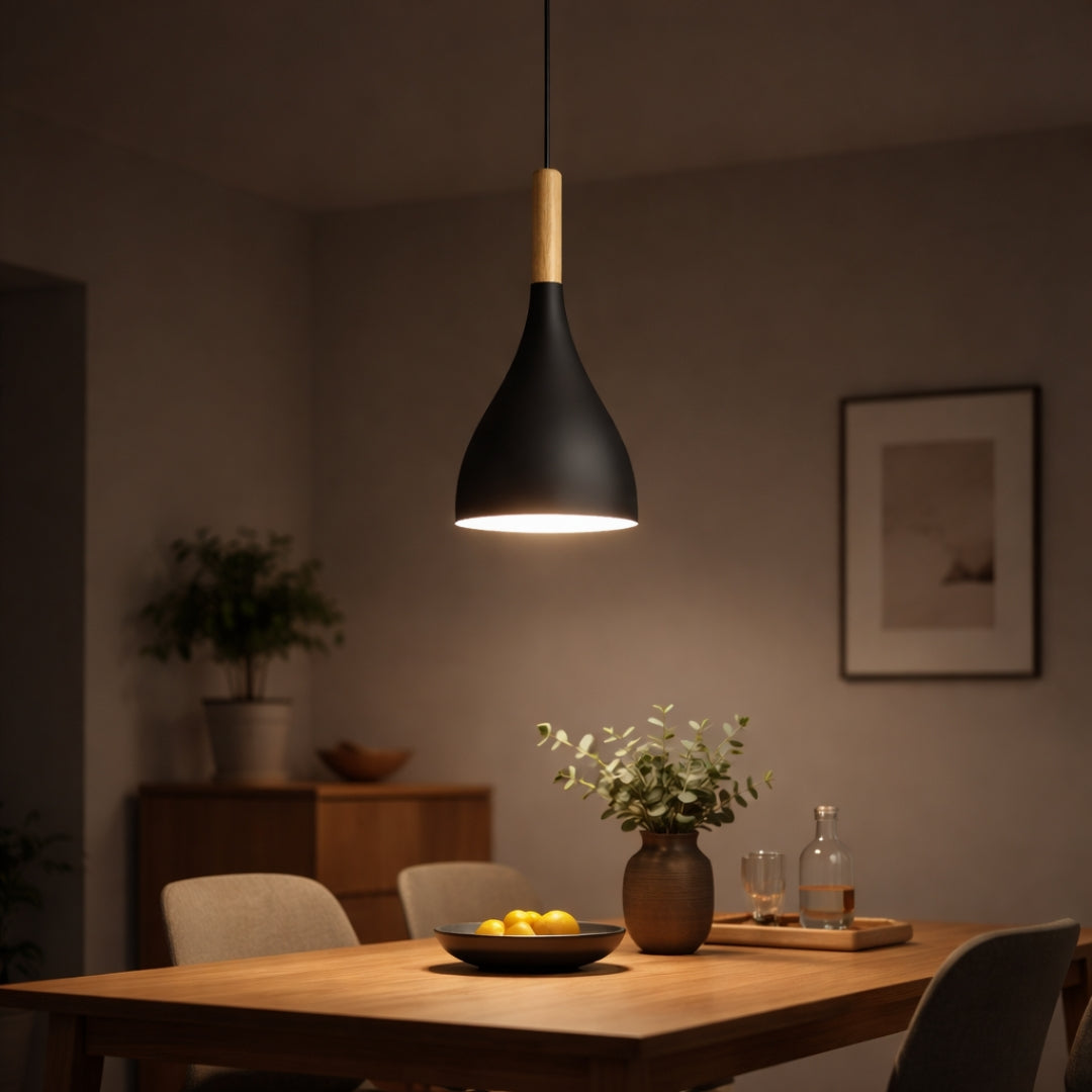 Pendelleuchte LED aus Farbiges Metall und Stab aus Holz Skandinavisch