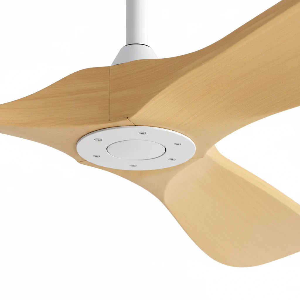 Lévant | Vintage-Ventilator Weiß und hellem Holz