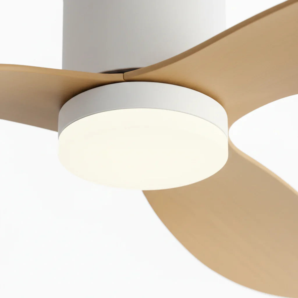 Lyra | Ventilator mit integriertem LED Weiß und hellem Holz