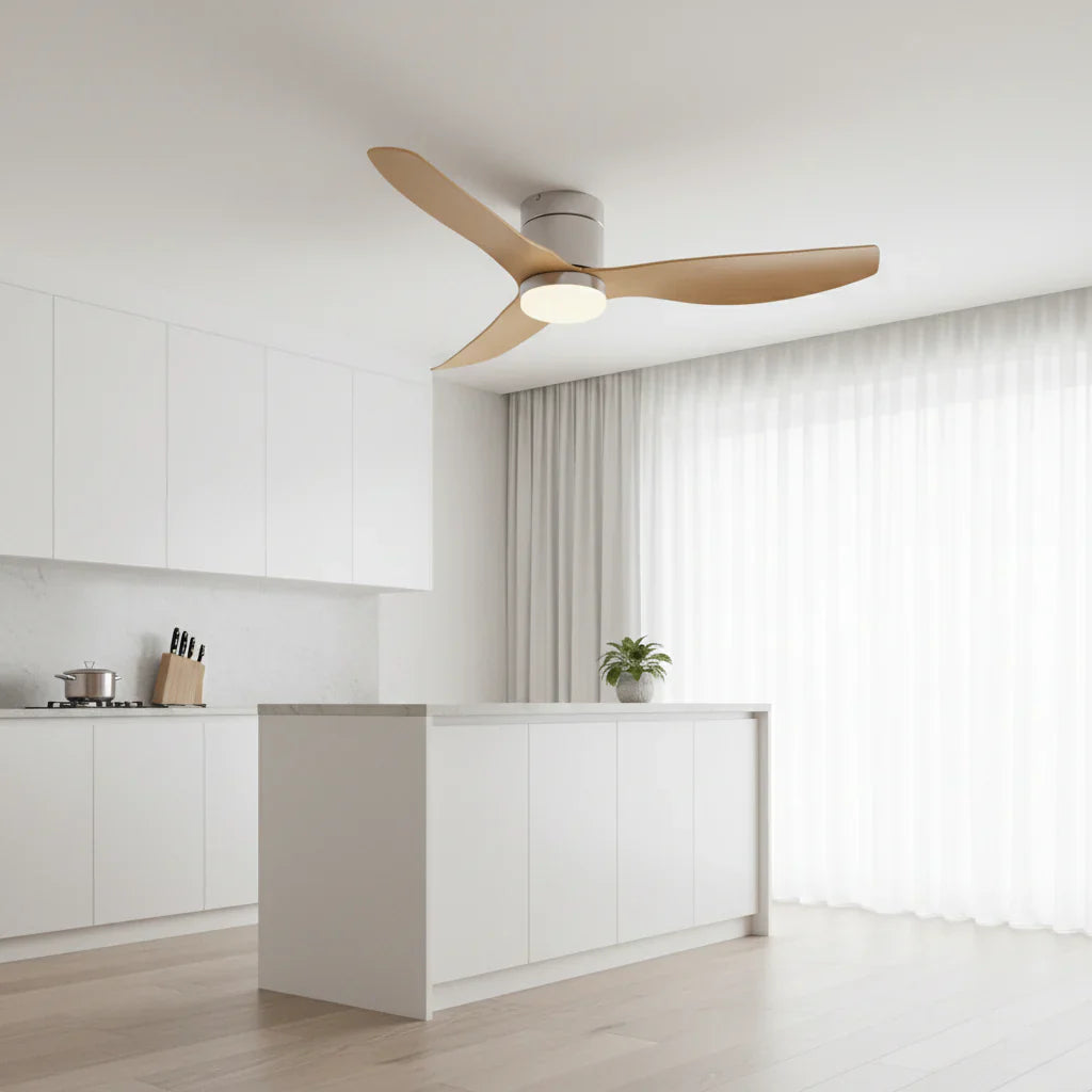 Arcturus | Ventilator mit integriertem LED Silber und hellem Holz