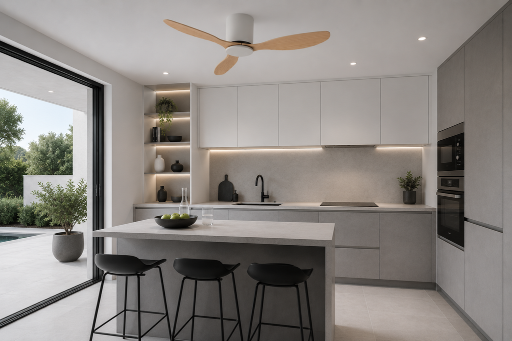 Axiom | Ventilator mit DC-Motor Weiß und hellem Holz