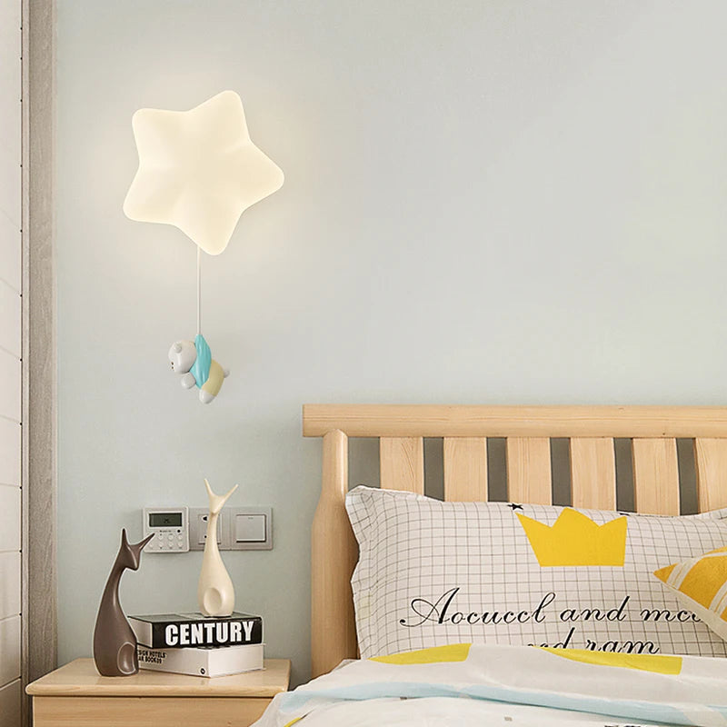 Nachttischlampe Wand Kinderzimmer
