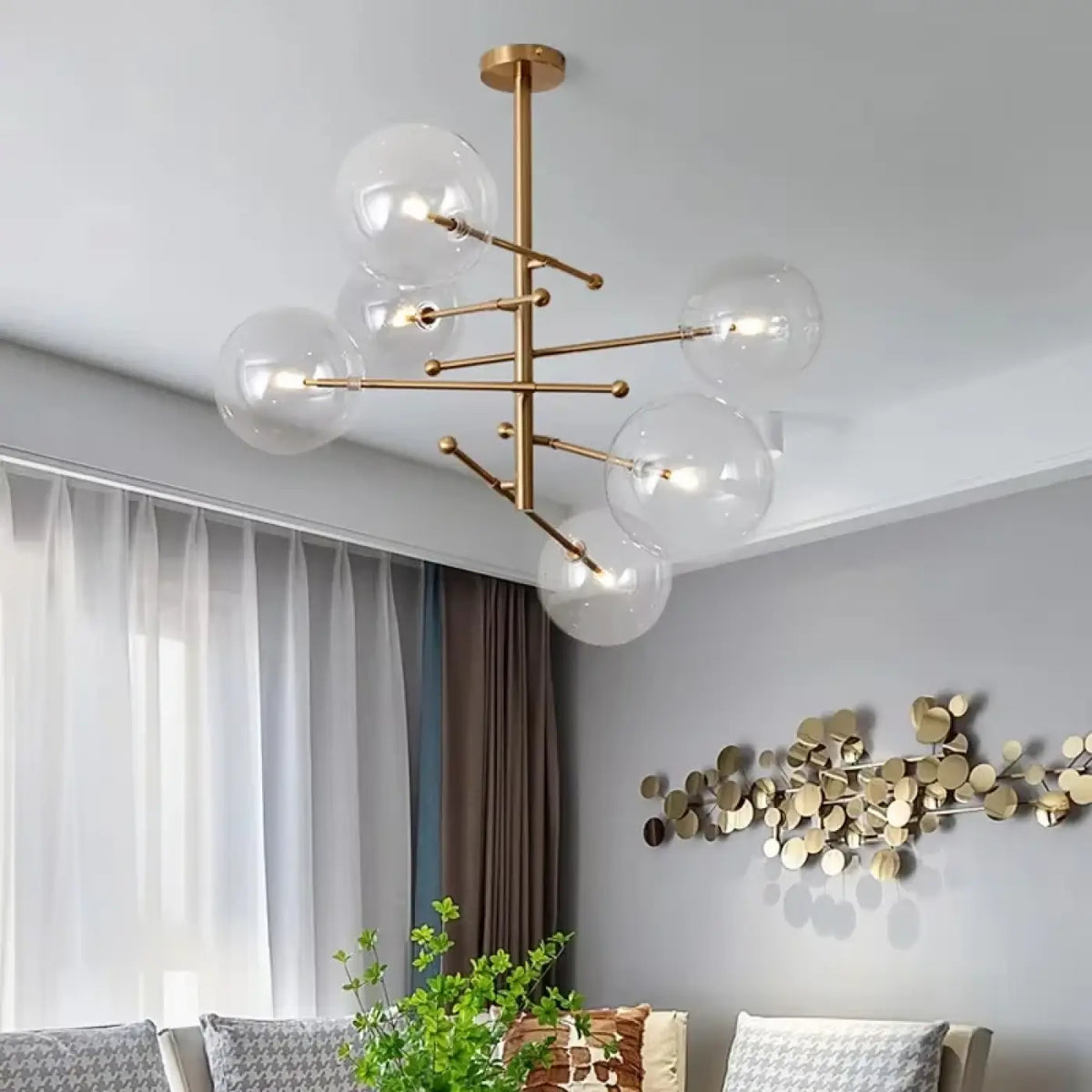 Pendelleuchte aus Messing Gold mit Kugeln aus Glas