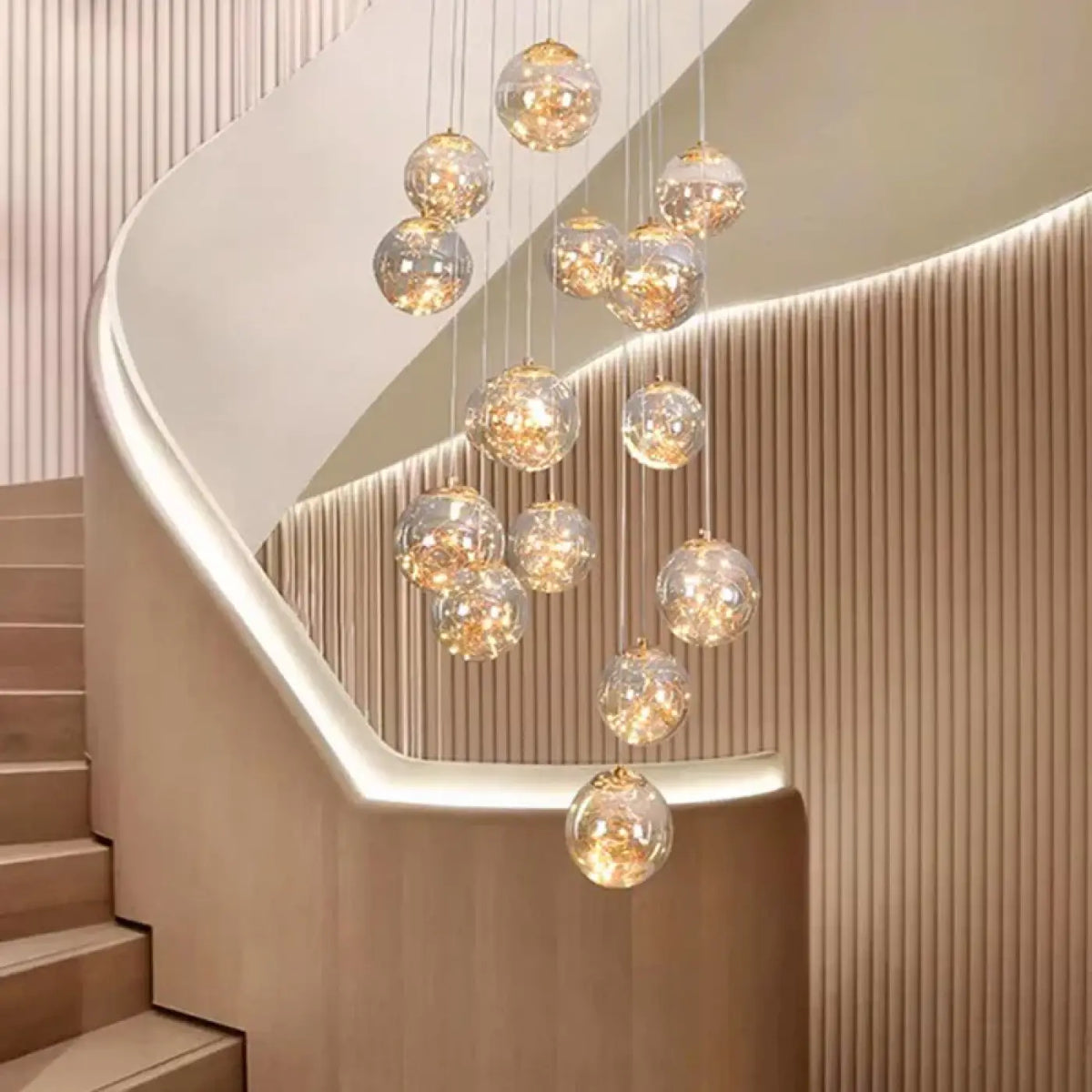 Pendelleuchte Wasserfall mit Kugeln Kristall Gold