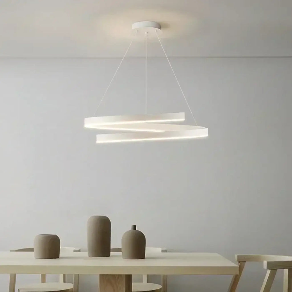 Pendelleuchte LED mit Ringen Leuchtend