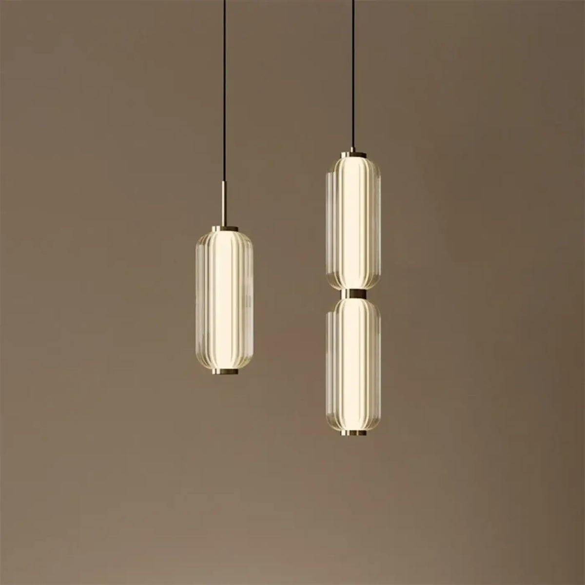Pendelleuchte Zylindrisch aus Glas Gerippt Gold
