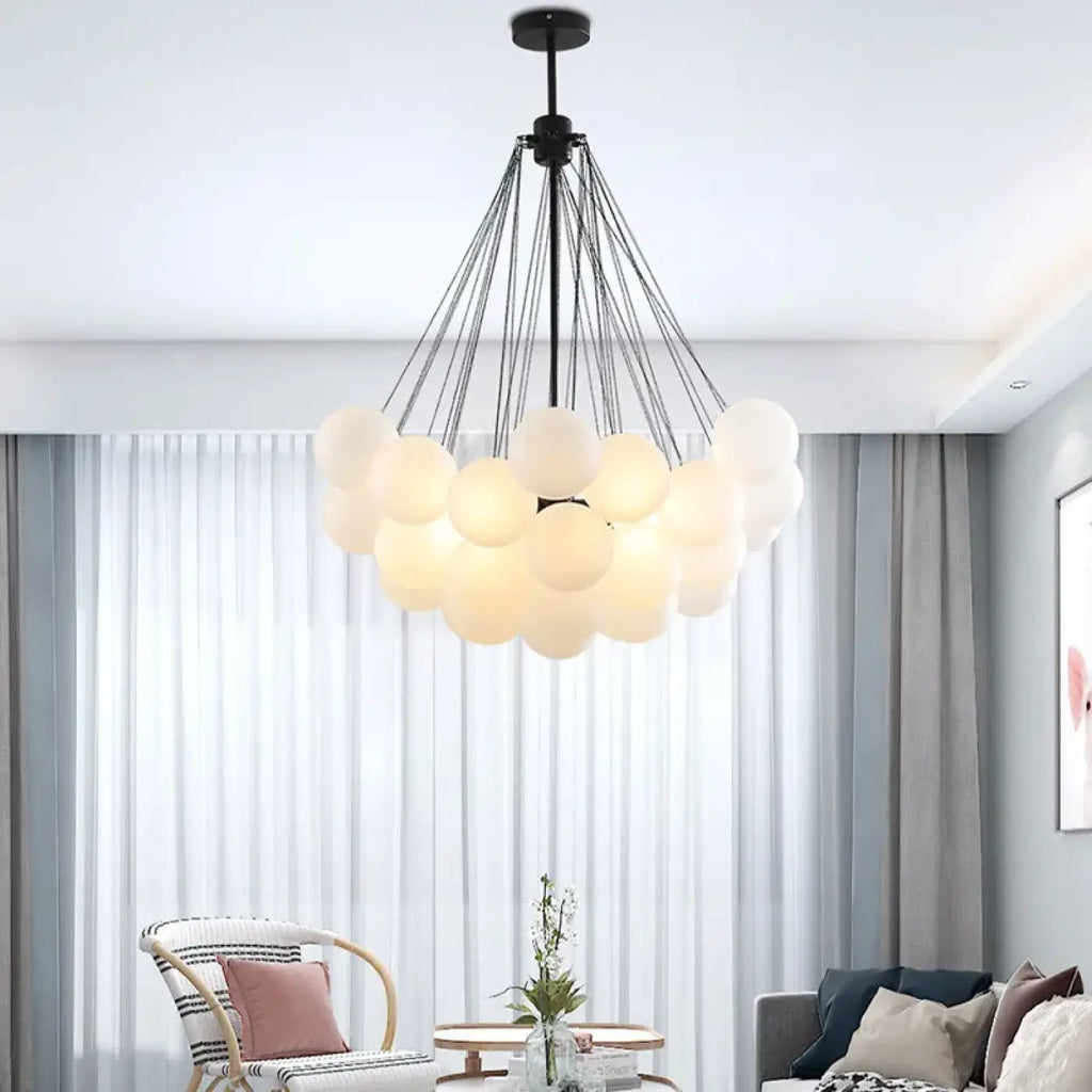 Pendelleuchte mit 37 Kugeln Weiß für Schlafzimmer