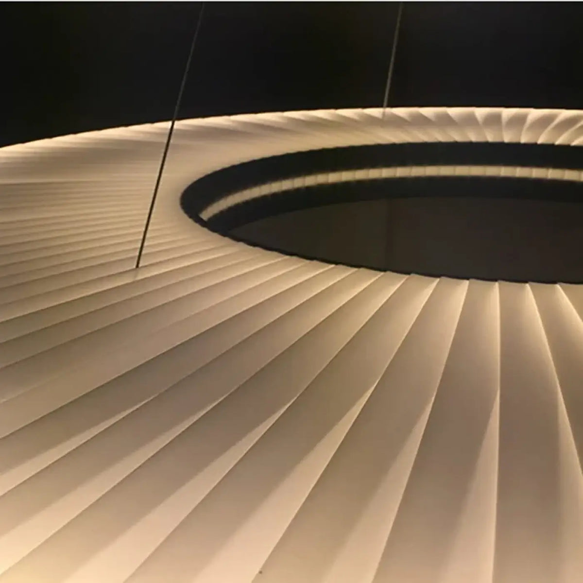 Pendelleuchte LED Cremeweiß Design Modern
