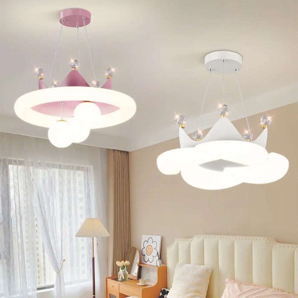 Pendelleuchte Krone Märchenhaft für Schlafzimmer